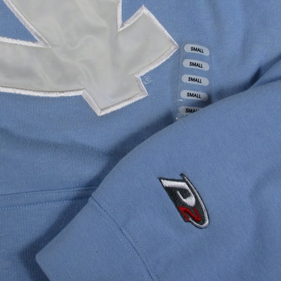 SOLD - Vintage Pro Player UNC Tarheels Sweatshirt - Picture 5 of 5